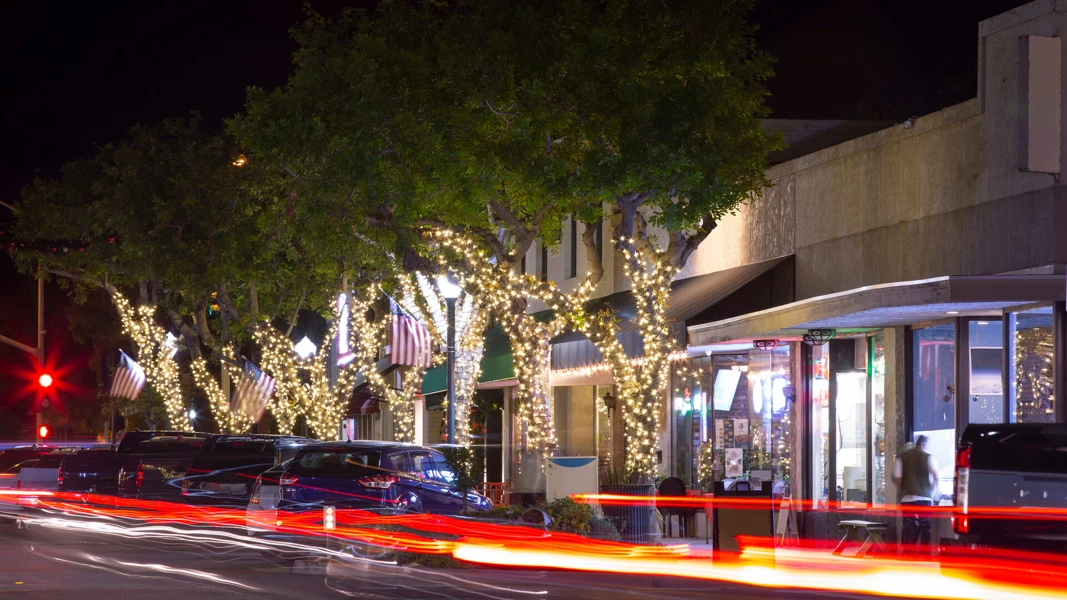 night time lights in downtown la verne ca